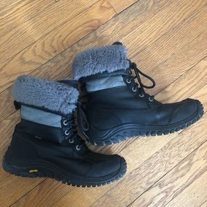 Ugg black & grey Adirondack snow boots